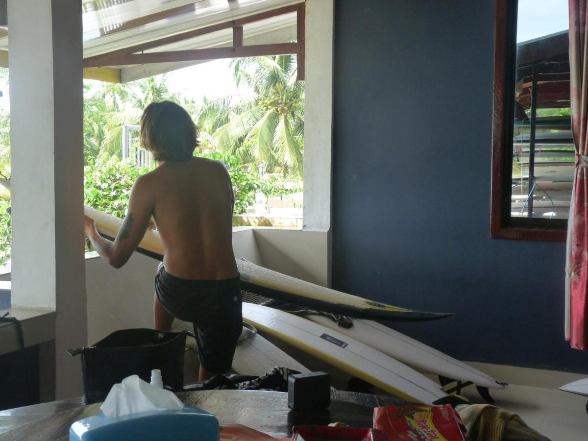 Yuni Surf House Apartment Lagudri Bagian luar foto